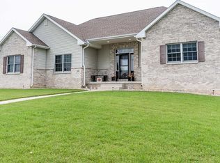 120 Regal Rdg, Raymond, IA 50667