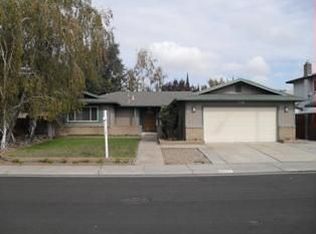 1621 Navajo Dr, Stockton, CA 95209