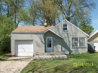 933 Kenneth St SW, Wyoming, MI 49509