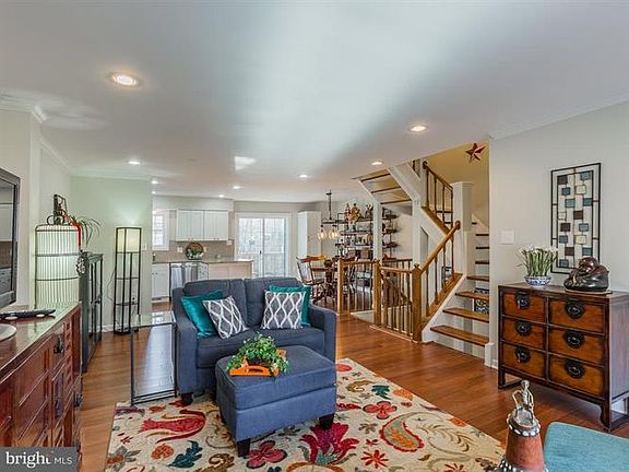 3rd image of 11826 Critton Cir