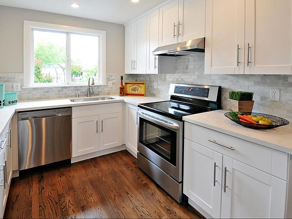 4th image of 6175 Everglades Ct
