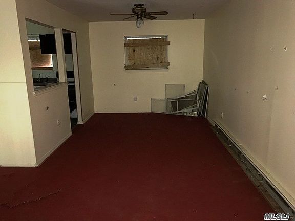 4th image of 52 Hammond Ln