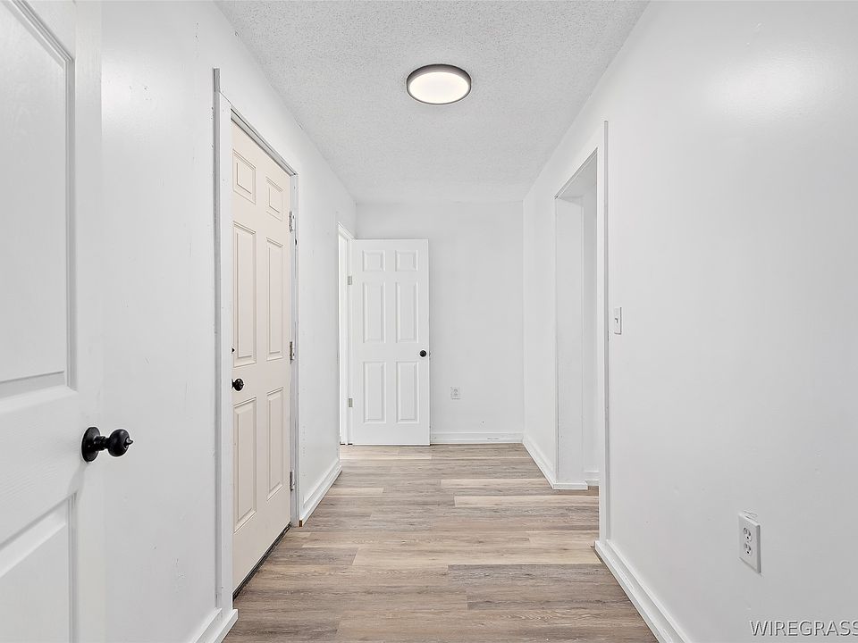 19th image of 410 S College St
