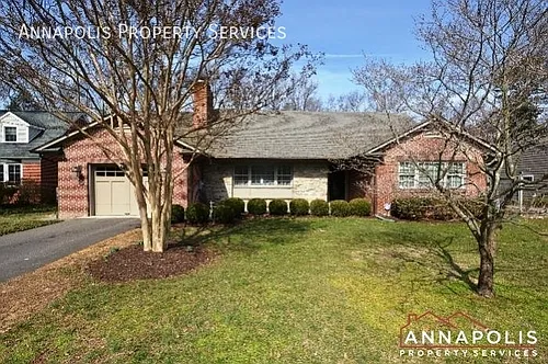 208 Avondale Cir Photo 1