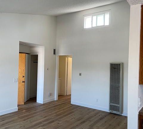 4th image of 6701 W 86th Pl #204