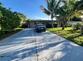 1101 NE 23rd Pl, Pompano Beach, FL 33064