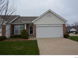 1365 Flintshire Ln, Lake Saint Louis, MO 63367