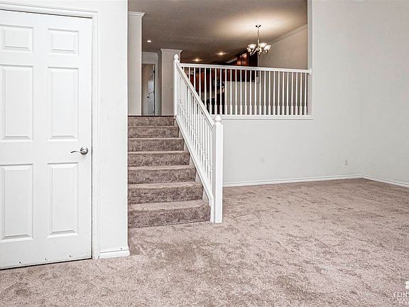 4th image of 59 Fuller Cir