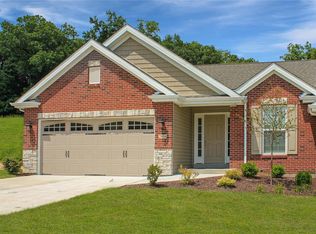 2916 Strawberry Ridge Dr, Arnold, MO 63010