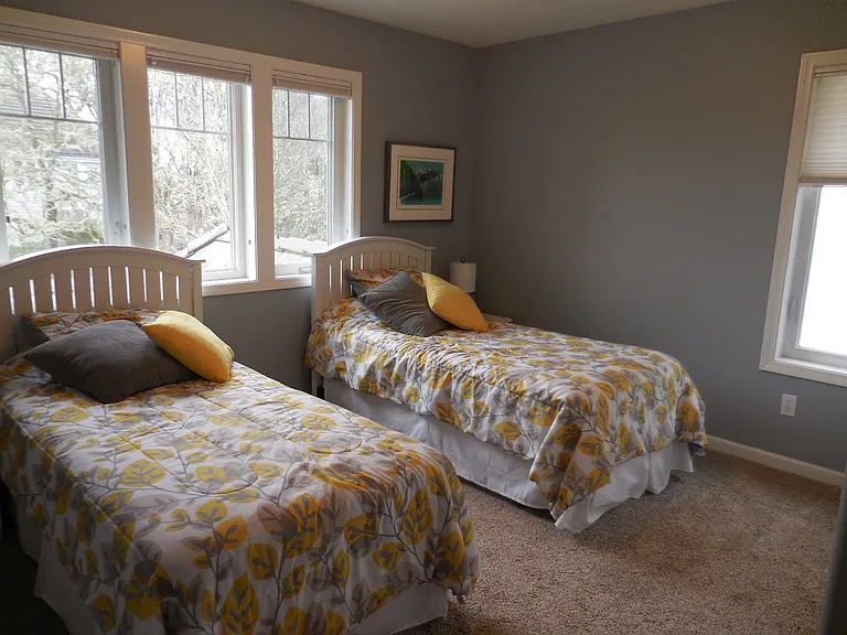 4903 NW Zinnia Pl #1 — Photo 10