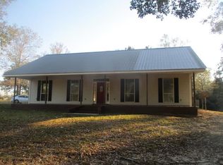 54 Jesse Spence Rd, Carriere, MS 39426