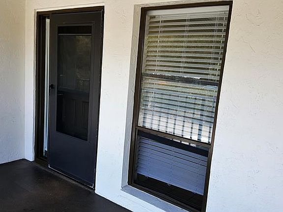 3rd image of 7205 Curtiss Ave APT 2D