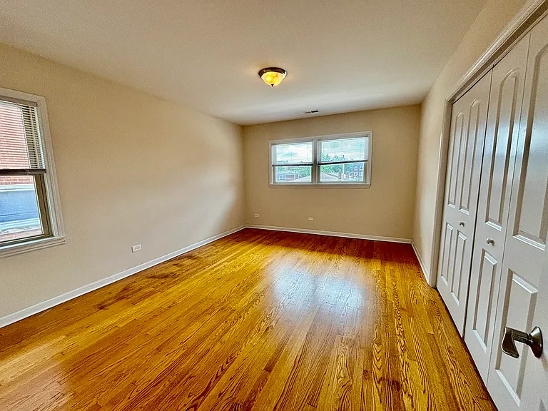 1639 W Lunt Ave #3S — Photo 8