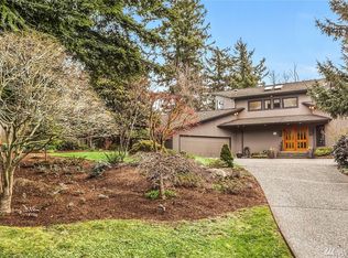 7260 92nd Ave SE, Mercer Island, WA 98040