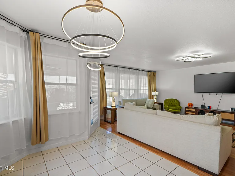 6205 La Posta Dr — Photo 14