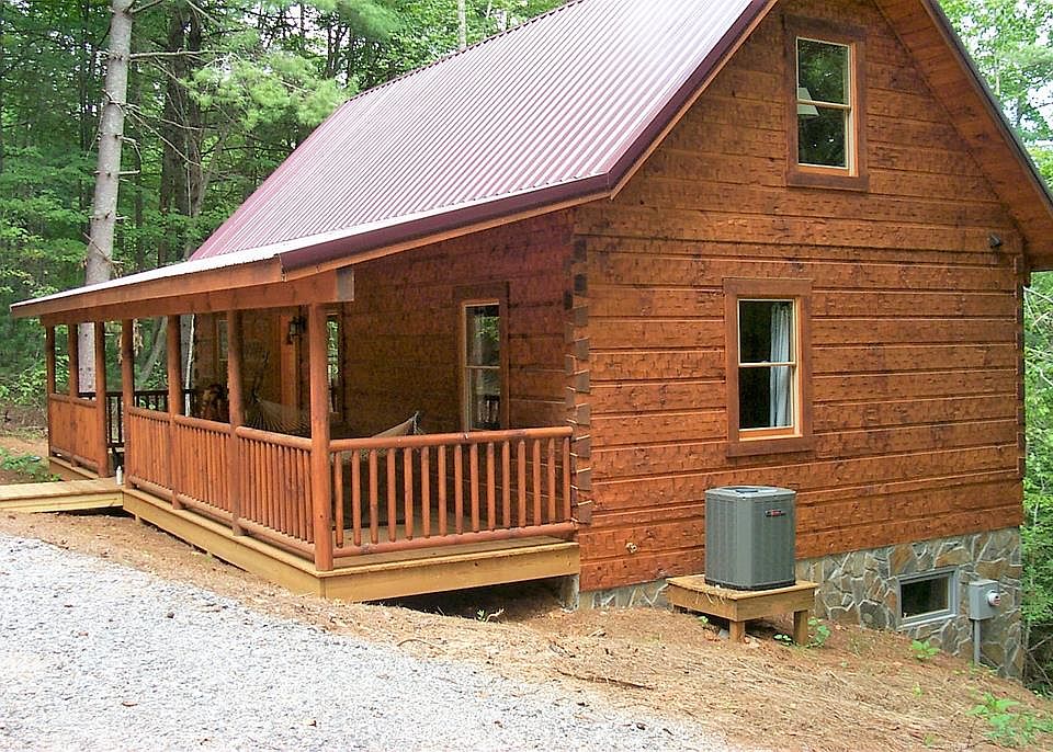 1st image of 231 Woods Haven Ln