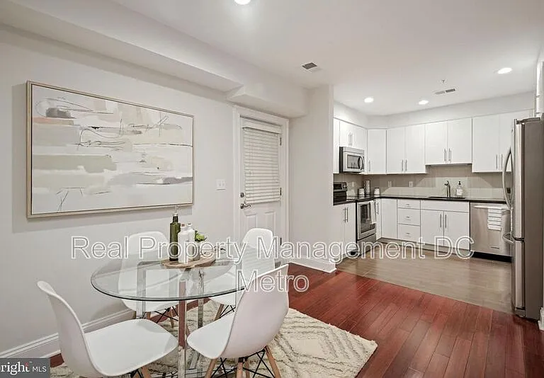 3925 Fulton St NW #2 — Photo 11
