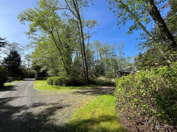 25210 Sandridge Road, Ocean Park, WA 98640