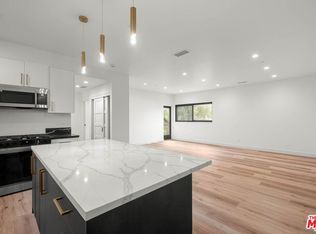 1920 S Sherbourne Dr, Los Angeles, CA 90034