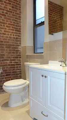 Rented by Immac Realty | media 10