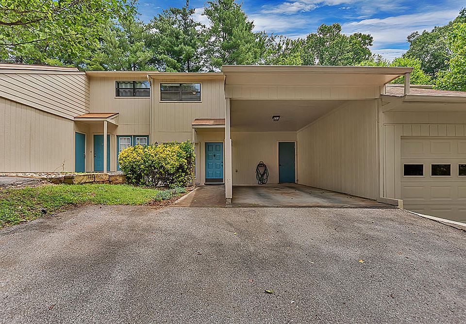 1st image of 8400 Olde Colony Trl APT 74