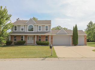 139 Mourning Dove Ln, Racine, WI 53406