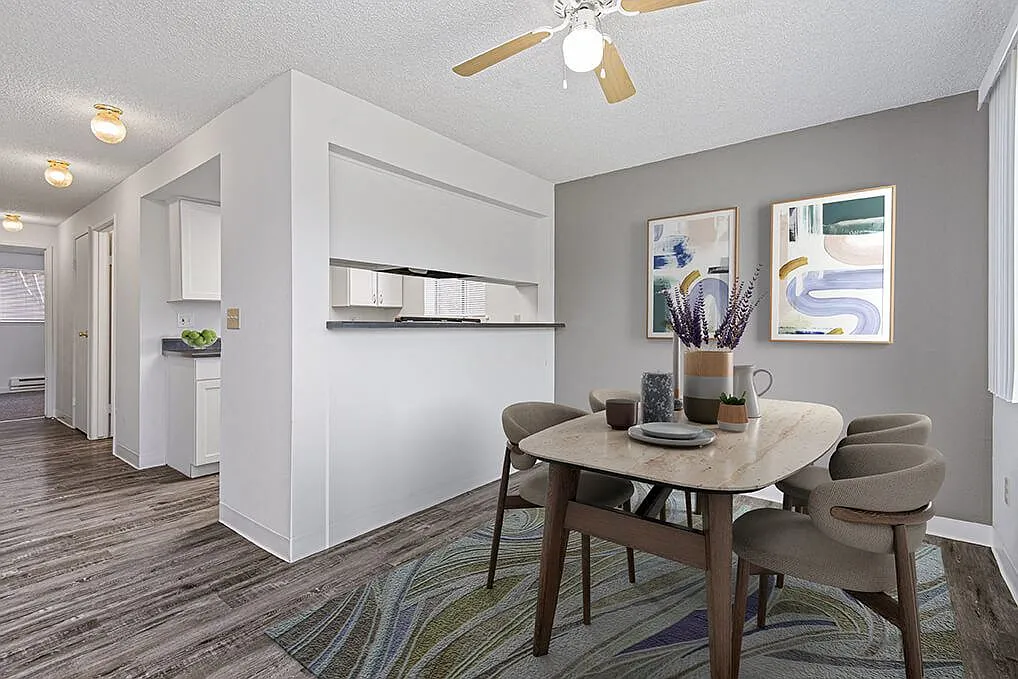 The Verandas Apartment Homes — Photo 2