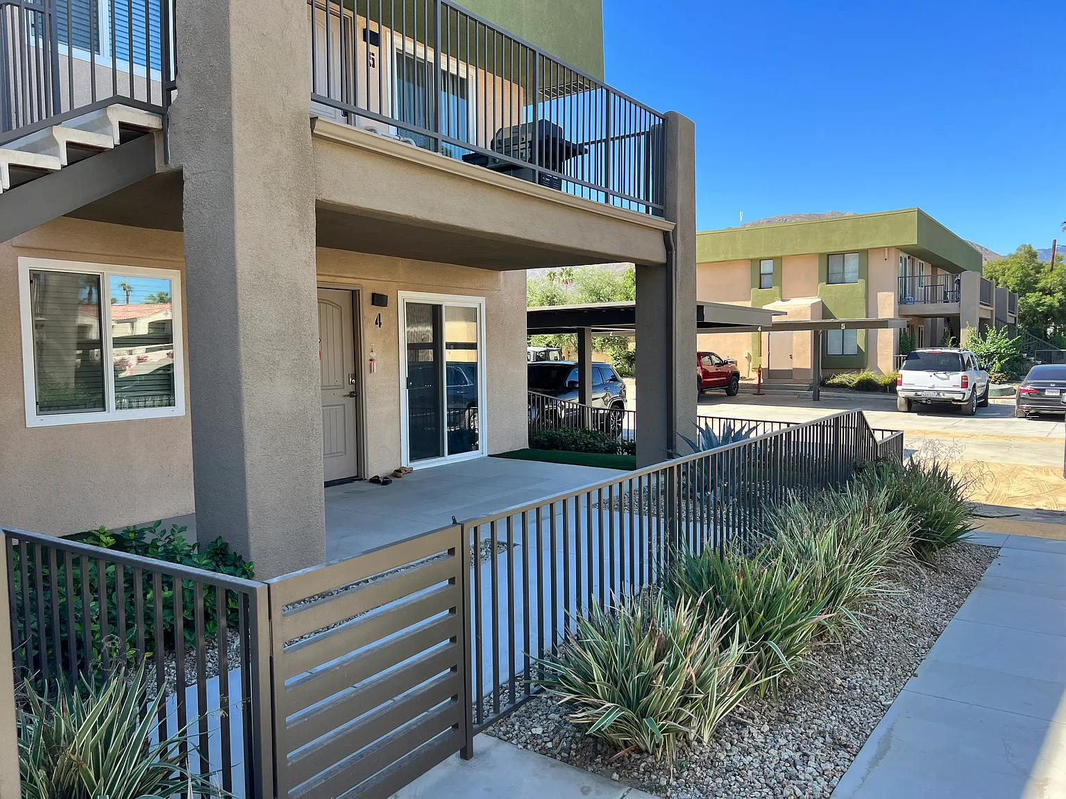 73570 Catalina Way — Photo 2