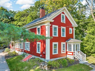 146 North Main Street, Wolfeboro, NH, 03894