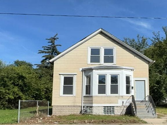 2nd image of 11835 S Stewart Ave