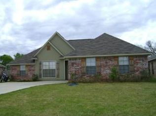 5394 Bluebell Dr, Bossier City, LA 71112