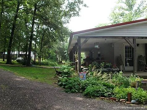 2194 W County Road 550 S photo 1