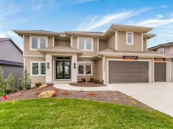 11546 S Zarda Dr, Olathe, KS 66061