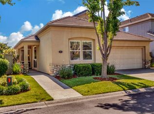 27 Watershore Cir, Sacramento, CA