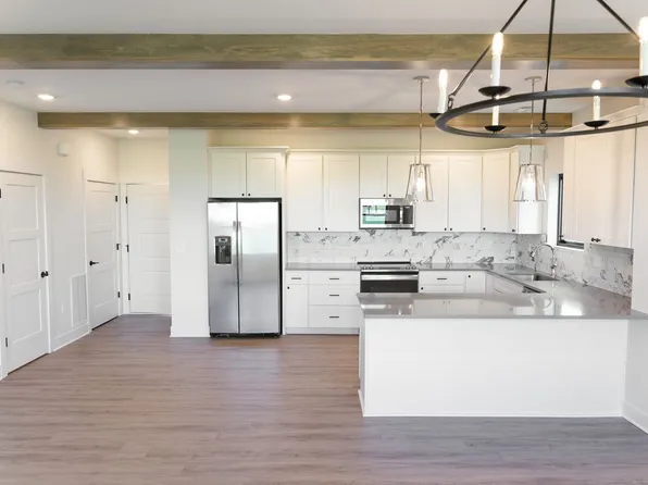 Chautauqua Park Townhomes, 2020 SW Chautauqua Ln, Ankeny, IA 50023