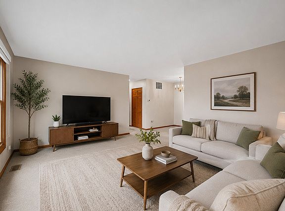 4th image of 1040 Hampton Hbr