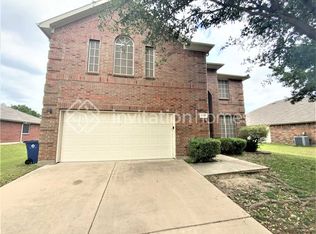 1116 Sweetwater Dr, Burleson, TX 76028