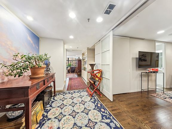 5th image of 680 N Lake Shore Dr APT 1215
