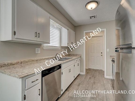 5th image of 1528 Apollo Rd