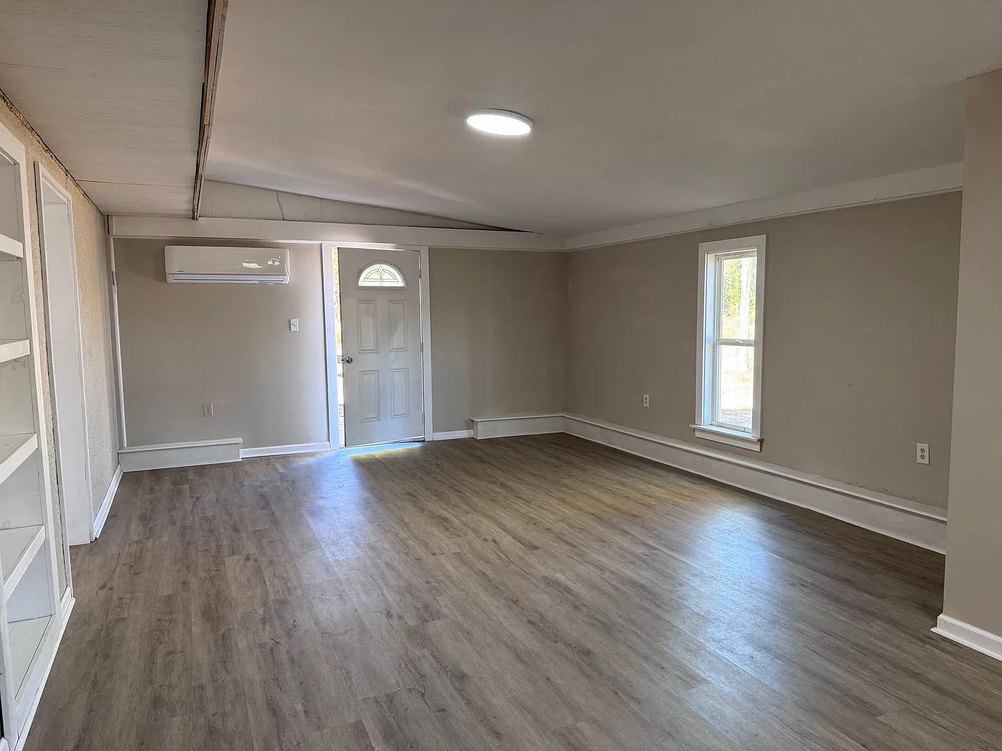 Two Story, 4 Bed, 2 Bath Home Located In West End — Photo 3