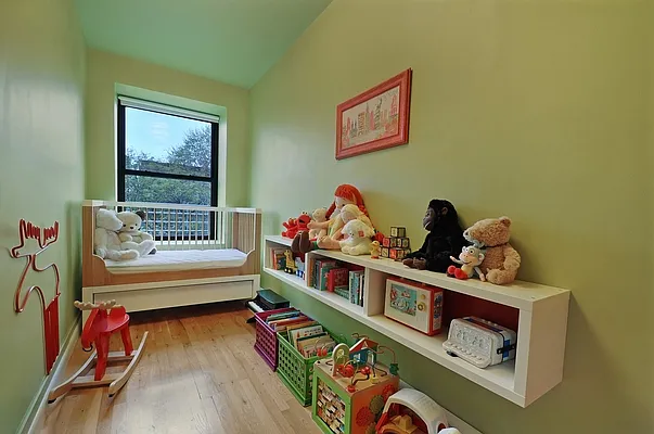 Sold by Corcoran | media 8