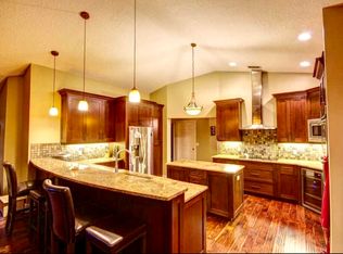 18274 SE Ridgeview Dr, Tequesta, FL 33469