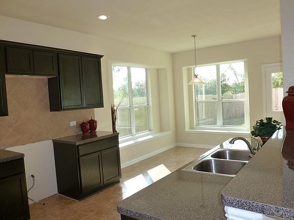 4th image of 17527 Sterling Stone Dr
