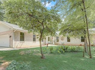 1455 N Morgan Rd, Oconomowoc, WI 53066