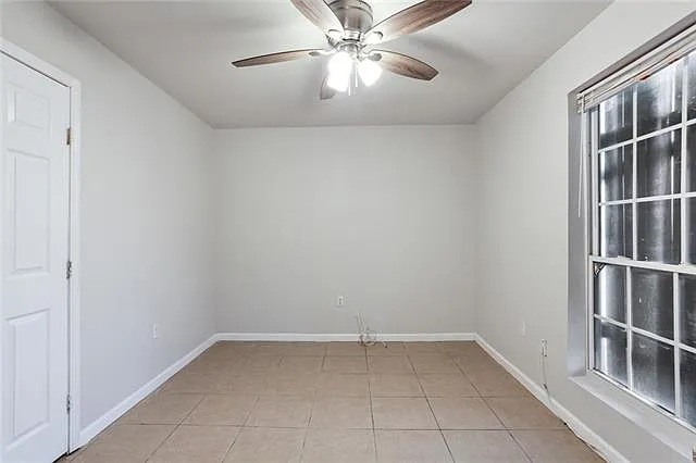 4745 Francis Dr — Photo 13