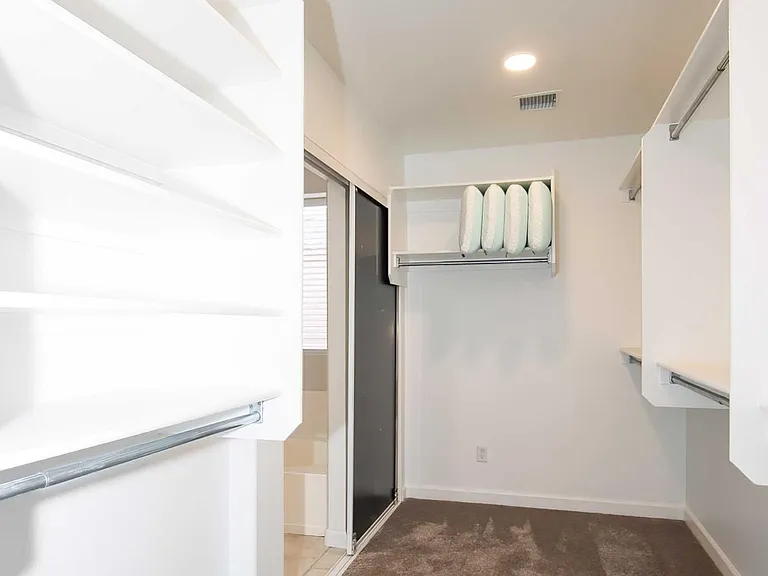 2510 W Big Oak St — Photo 28