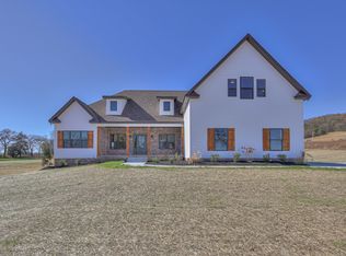 1775 Bass Rd, Bethpage, TN 37022