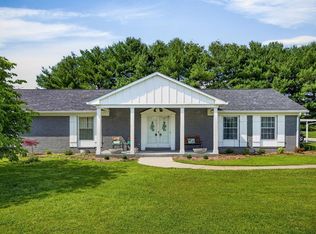 212 Oakland Dr, Sparta, TN 38583