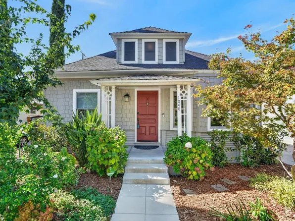 1040 34th St, Sacramento, CA 95816