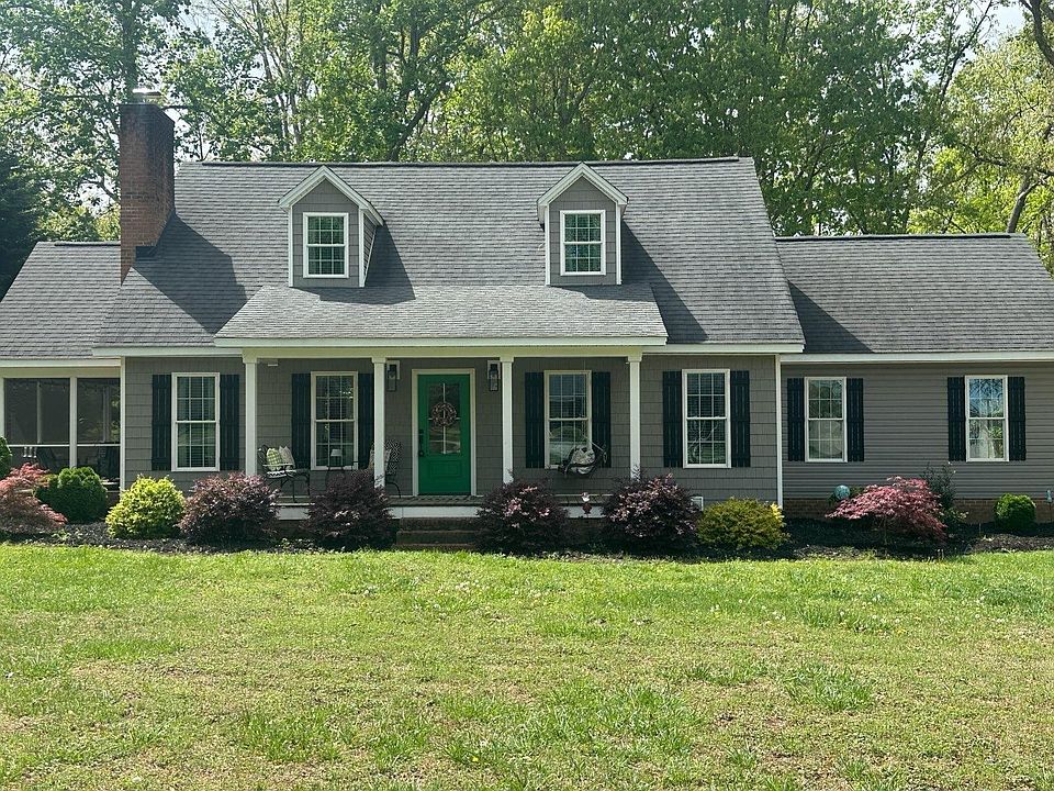 1st image of 159 Meadow Wood Dr